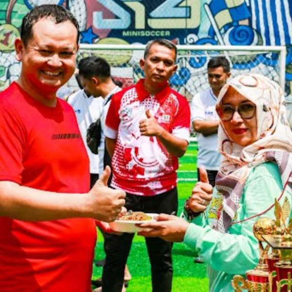 Alumni STMN 1 Bogor Lintas Angkatan Gelar Mini Soccer di Lapangan Sempur
