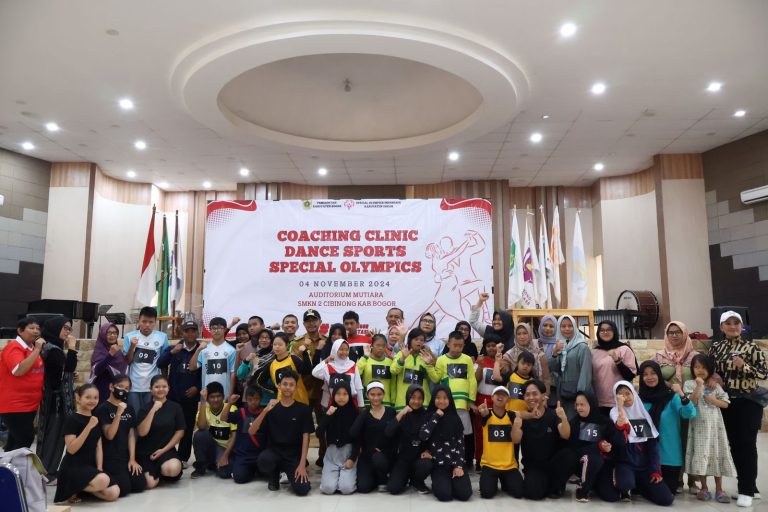 Puluhan Peserta Ikuti Coaching Clinic Dance Sport Special Olympics