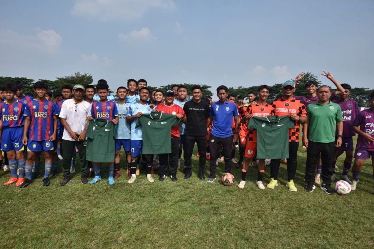 Peduli Kelestarian Lingkungan, Pegadaian dan PT LIB Gelar Penanaman Pohon Bersama Persikabo 1973