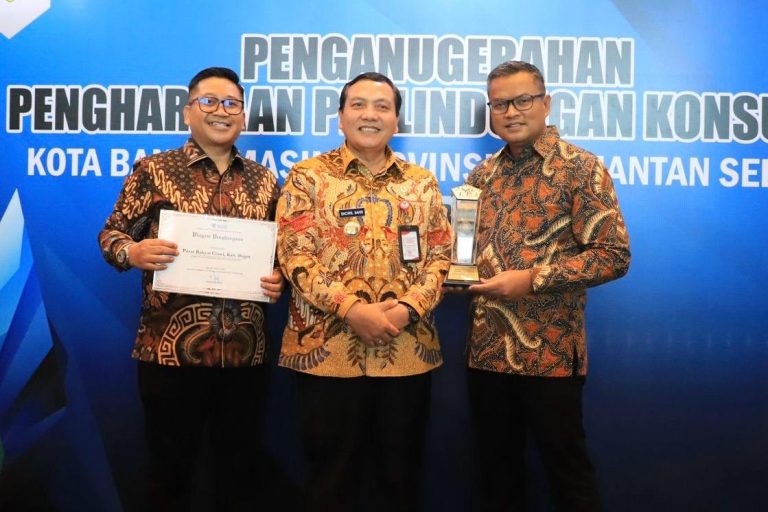 Pasar Tohaga Raih Penghargaan Pasar Tertib Ukur Tingkat Nasional