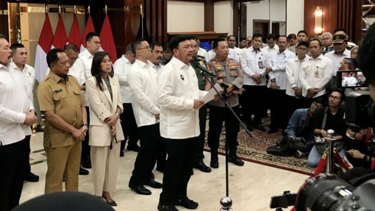 Menko Polkam Bentuk 7 Desk untuk Dukung Program Presiden Prabowo, Ini Daftarnya!