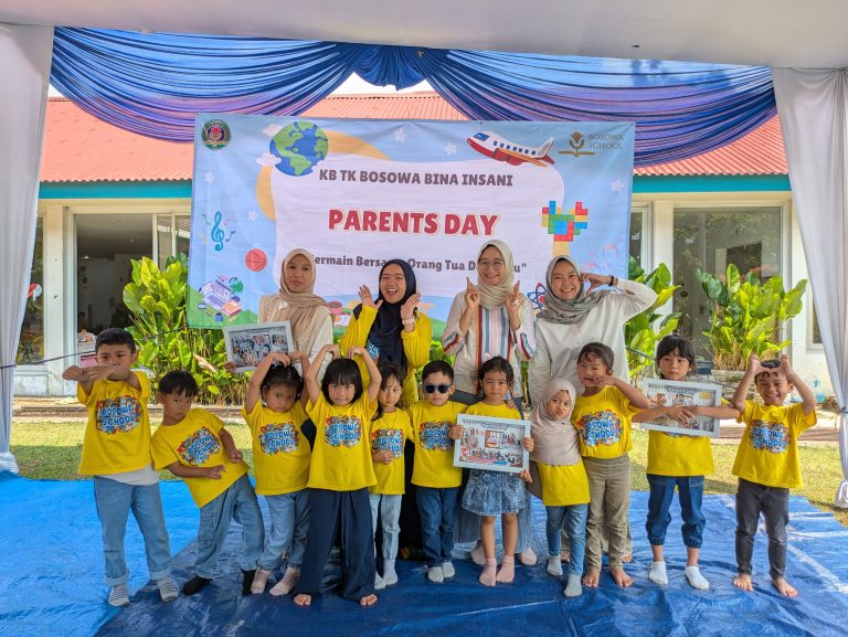 Parents Day KB TK Bina Insani, Orang Tua Jadi Guru Sehari