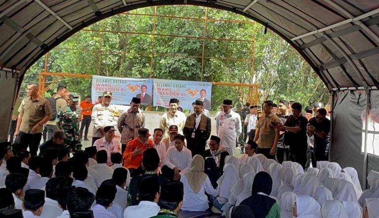 Tingkatkan Kesiapsiagaan Bencana, BPBD Kabupaten Bogor Simulasi Gempa Bumi Bersama Wapres Gibran Rakabuming 