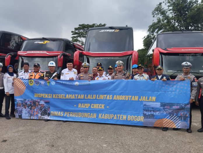 Jelang Nataru, Dishub Kabupaten Bogor Cek Kelayakan 25 Unit Bus di Cibinong