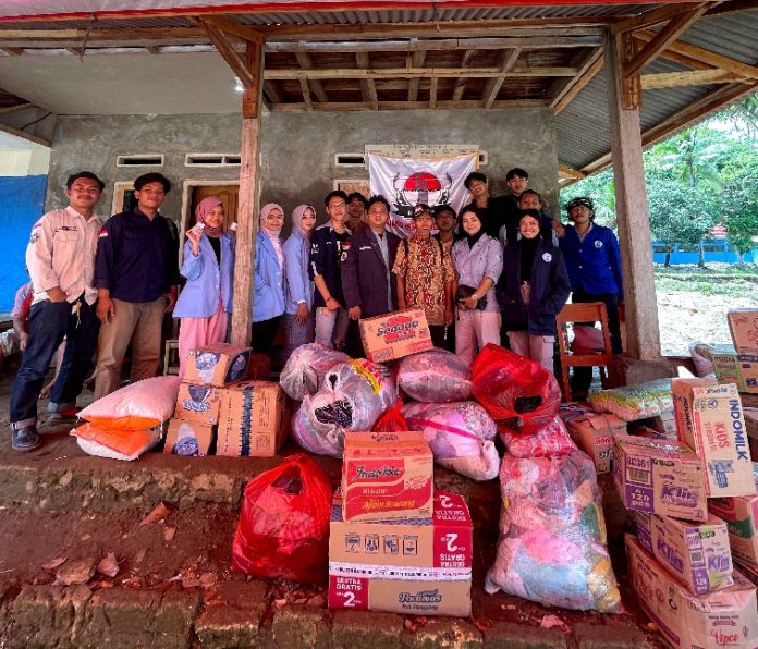 BEM Se Bogor Raya Salurkan Bantuan ke Lokasi Korban Bencana Sukabumi