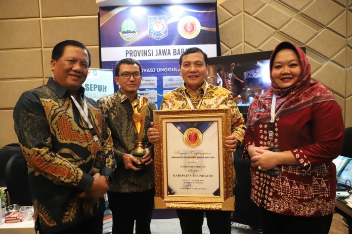 Delapan Kali Berturut-turut, Pemkab Bogor Kembali Raih Penghargaan IGA Award Tahun 2024