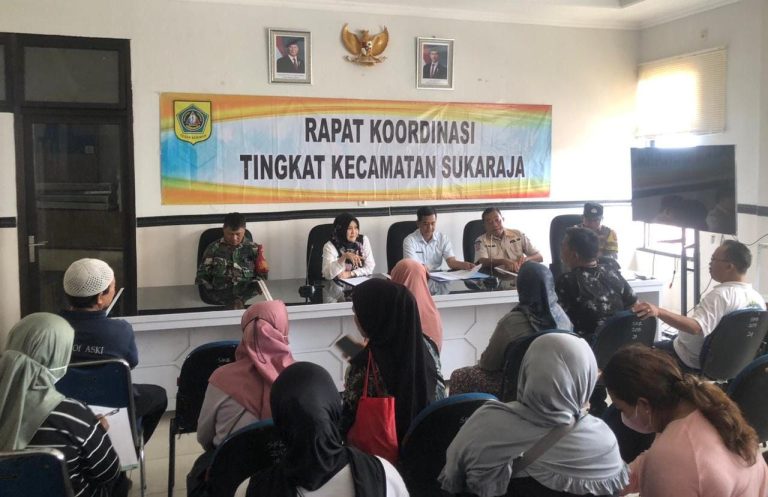 Terima Keluhan Warga Desa Cimandala, Camat Sukaraja Akan Panggil PT Rainbow Indah Karpet