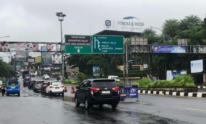 10 Ribu Kendaraan Melintasi Kawasan Puncak Bogor, Polres Bogor Berlakukan Ganjil Genap