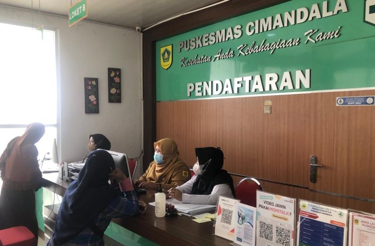 Hari Pertama Cek Kesehatan Gratis di Puskesmas, Warga Bogor Masih Terkendala Penggunaan Aplikasi Satu Sehat