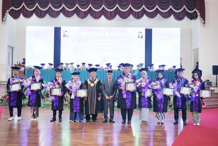 Universitas Pakuan Gelar Wisuda Program Doktor, Magister, Sarjana, dan Ahli Madya Gelombang Pertama 2025