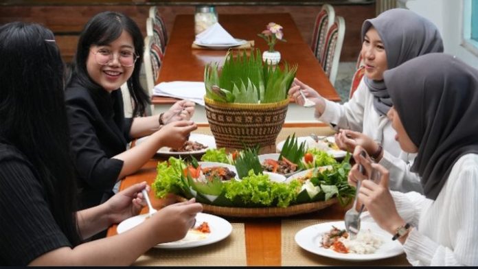 Makan dan Silaturahmi Bersama Sebelum Ramadan dengan Paket Cucurak Sarerea dari Sahira Hotels Group, Bogor