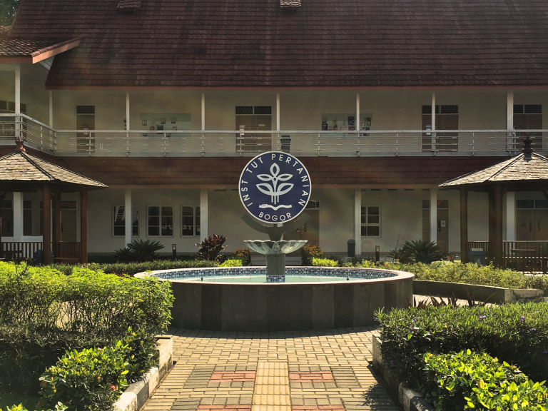 Perjalanan Karier Agung Prayudha Hidayat: Terjun ke Dunia Logistik Hingga Jadi Dosen