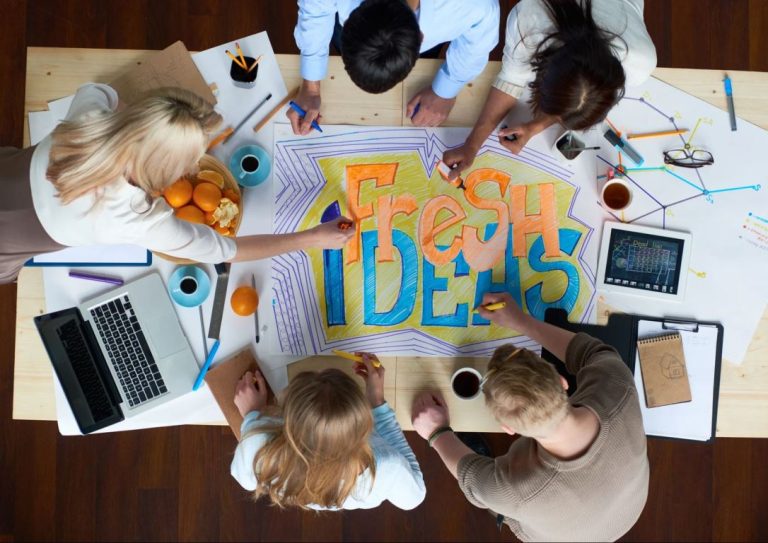 Strategi Penulisan Kreatif dalam Promosi Merek di Era Digital