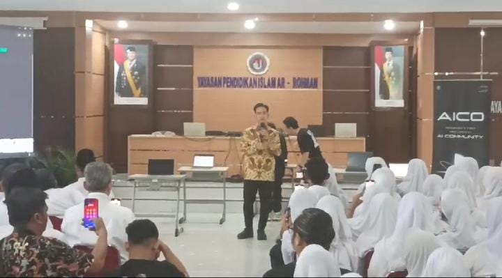 Dapat Antusias dari Guru dan Siswa, Wapres RI Tinjau Workshop Teknologi AI di Cibinong Bogor