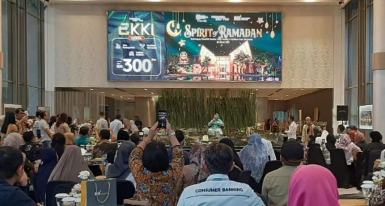 Dihadiri Mamah Dedeh, BSI KC Bogor Cibinong Gelar Customer Gathering Nasabah di Podomoro Golf View