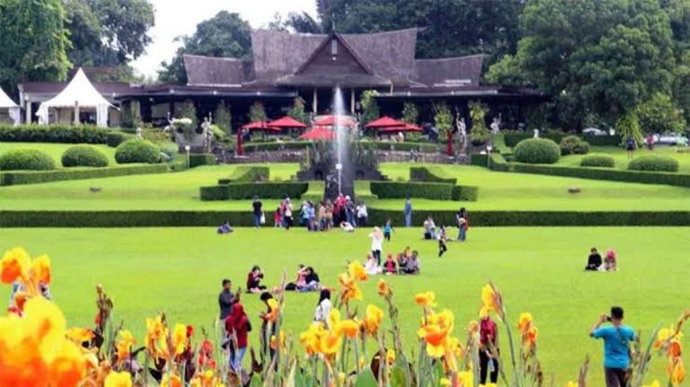 Keindahan Kebun Raya Bogor, Surga Kota di Tengah Kota Bogor