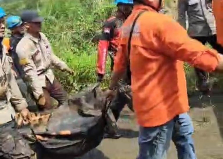Terseret Arus Sungai, Asep Mulyana Ditemukan Tewas