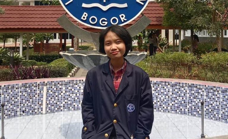 Kreativitas Manusia di Tengah Gelombang AI: Beradaptasi atau Tersingkir?