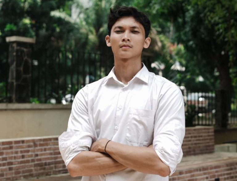 Penghasilan Lebih Dari 20.000/ Hari Pemerintah Sebut “Tidak Termasuk Kategori Miskin”