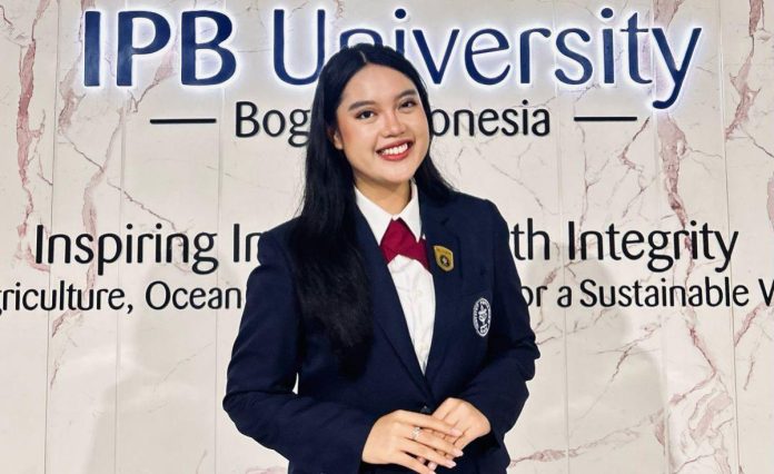 Anis Adinda Putri