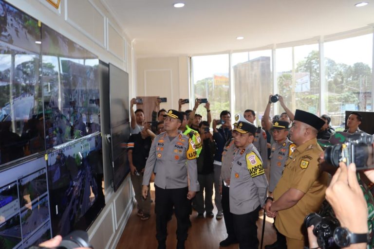 Pastikan Situasi Aman Pasca Mudik, Kapolda Jabar Pantau Titik Macet di Kawasan Puncak Bogor