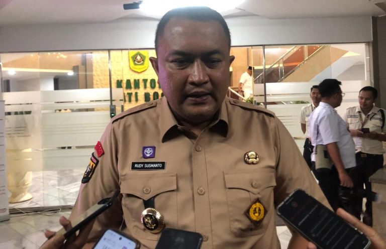 Bupati Bogor Bakal Relokasi PKL di Sejumlah Pasar Hingga Area Stadion Pakansari