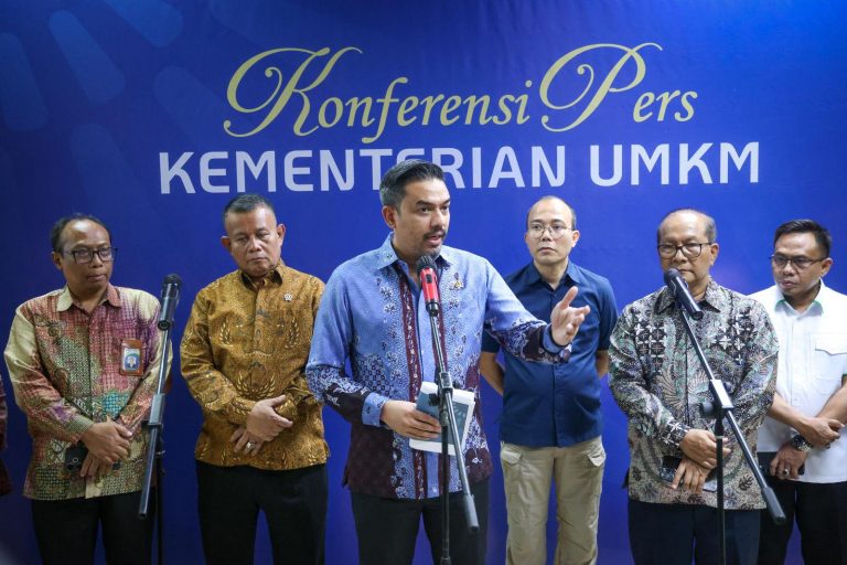 Menteri Maman Paparkan Capaian Fasilitasi Perizinan UMKM sebagai Bentuk Transparansi Publik