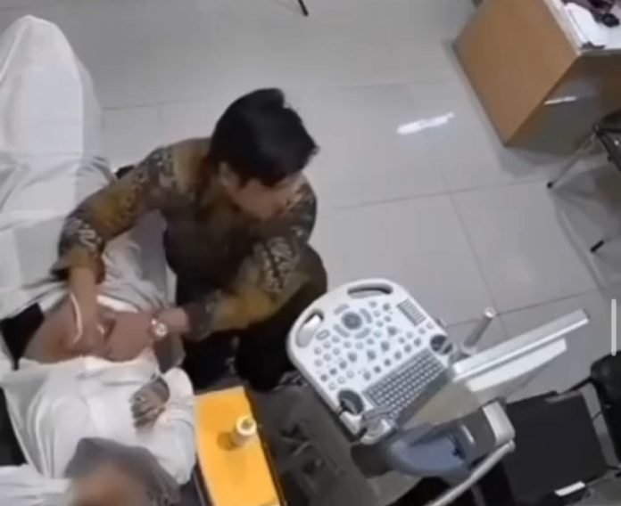 Dokter Kandungan pelecehan