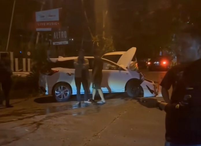 Kecelakaan Mobil