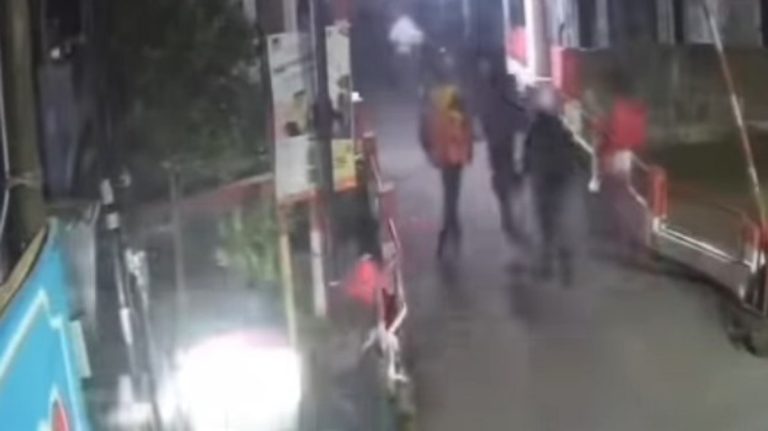Gerombolan Remaja Bercelurit Serang Warga di Tanah Sareal Bogor