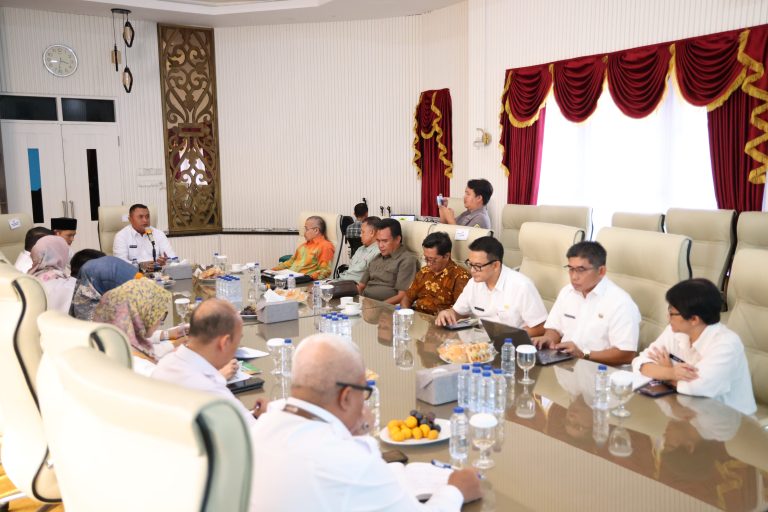 Bupati Bogor Serius Atasi Kasus HIV/AIDS