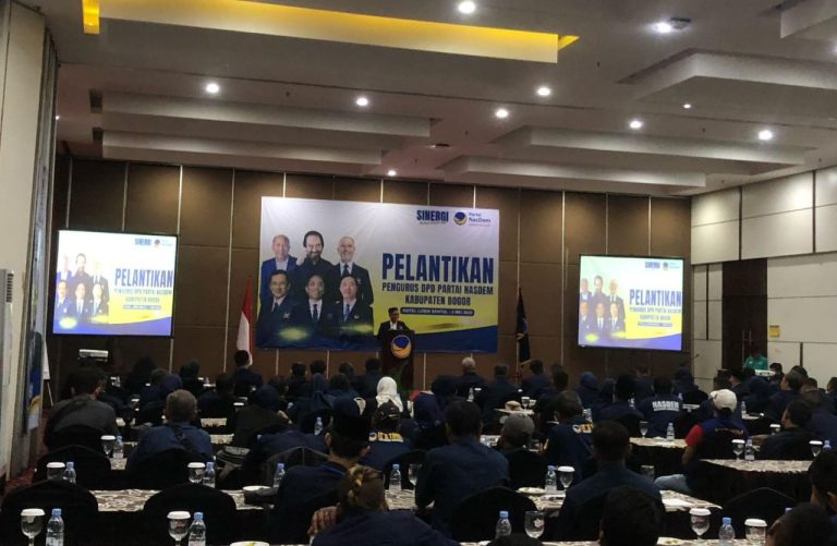 44 Pengurus DPD Partai NasDem Kabupaten Bogor Dilantik, Friedrich Rumintjap Pede Raih 100 Persen Kursi Parlemen