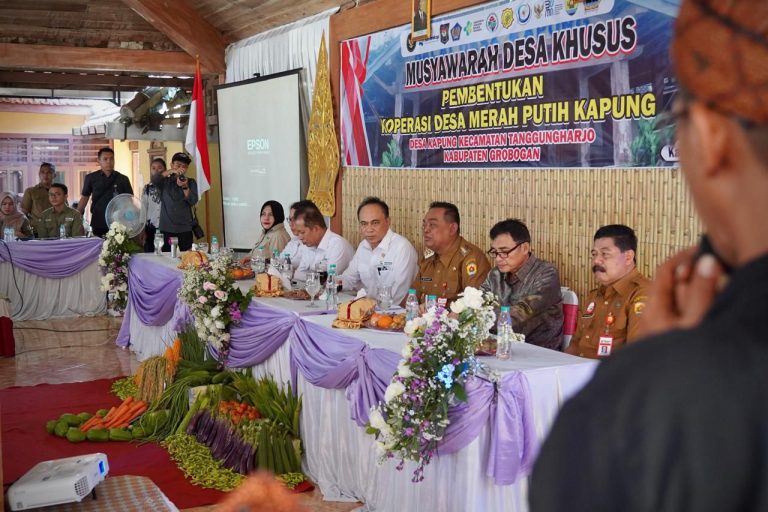 Menkop Genjot Pembentukan Koperasi Desa/Kelurahan Merah Putih di Jawa Tengah Sebagai Arus Utama Baru Ekonomi Pedesaan