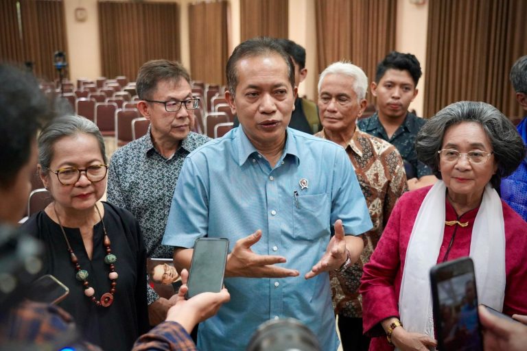 Wamenkop Pastikan Pemerintah Bakal Melanjutkan Perjuangan Bung Hatta Wujudkan Ekonomi Berkeadilan Melalui Koperasi