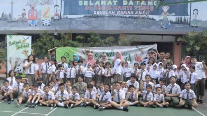 Safari Goes to School: Menumbuhkan Generasi Pecinta Satwa dan Konservasi