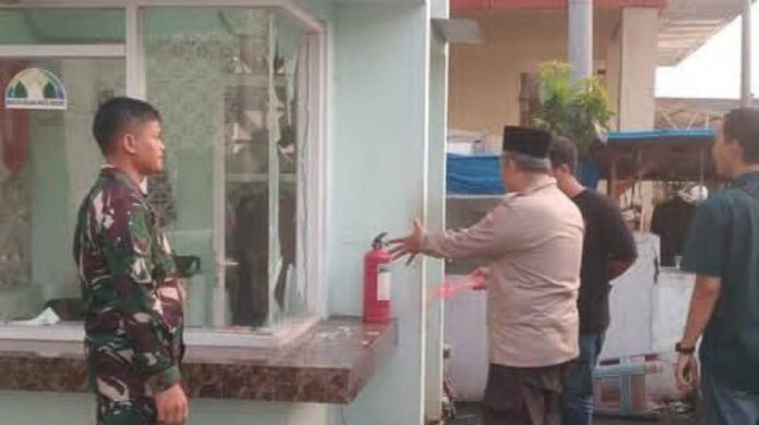 Pos Satpam Masji Agung