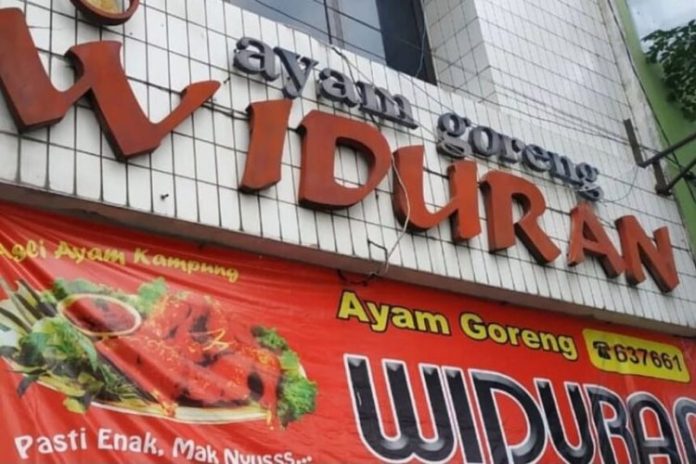 Ayam Goreng Legendaris di Solo
