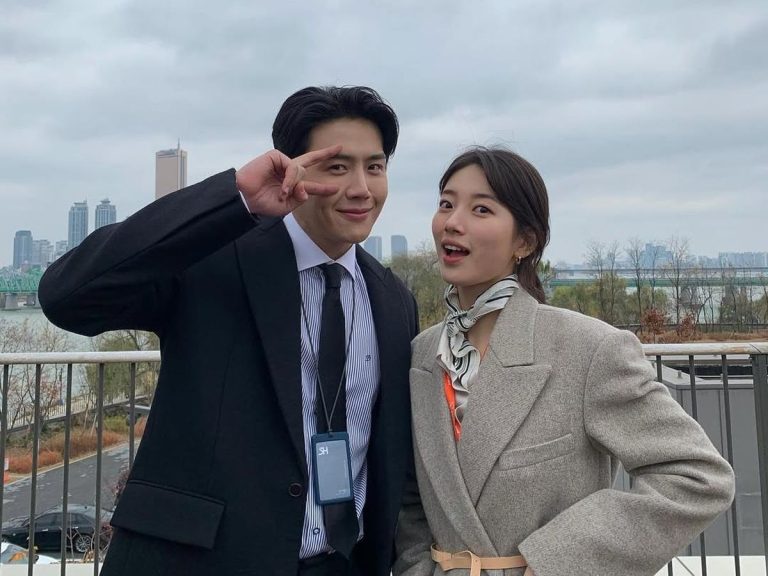 Kim Seon Ho dan Suzy