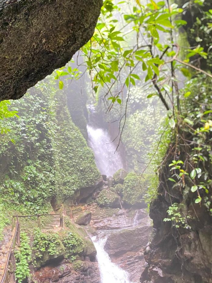 Curug Walet