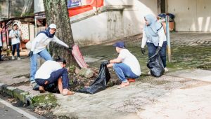 Peringati Hari Lingkungan Hidup, PLN Dorong Kesadaran Kolektif Masyarakat dengan Gelar Aksi Bersih dan Salurkan Drop Box