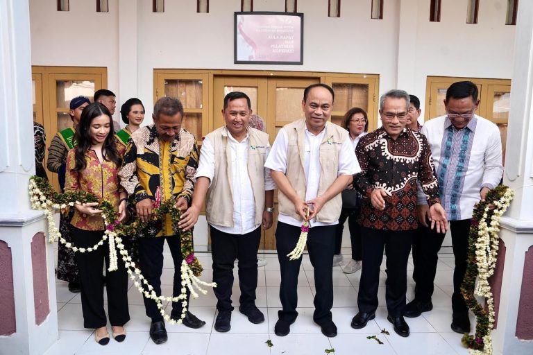 Menkop: Soft Launching Percontohan Kopdes/Kel Merah Putih di Bantul Dapat Direplikasi Daerah Lain