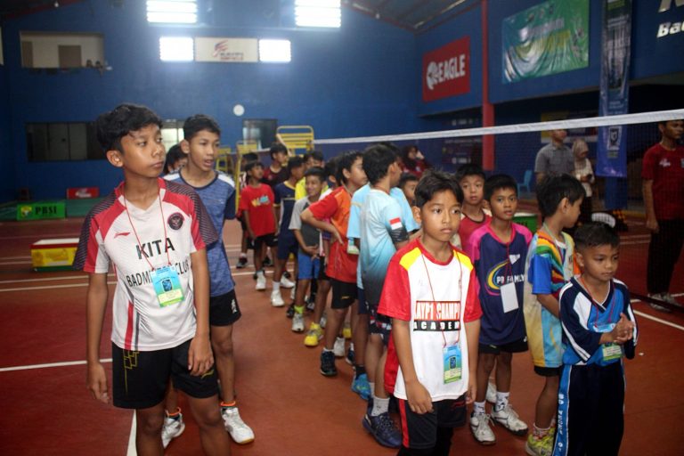 Turnamen Badminton “Pagerawi III Cup” Jaring Bibit Atlet Muda Kota Bogor