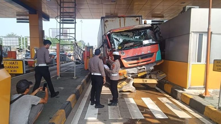 Gerbang Tol Ciawi