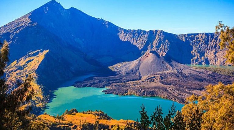 Gunung Rinjani Diserbu Rating Bintang 1 di Google Maps, Usai Tewasnya Pendaki Brasil Juliana Marins