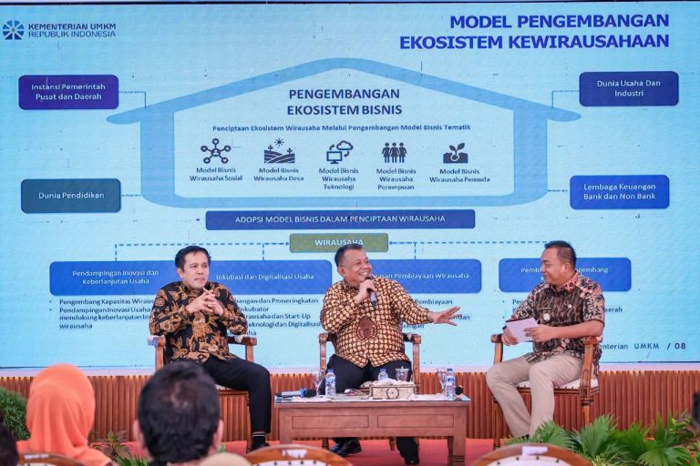 Deklarasikan Diri Jadi Kabupaten UMKM, Wamen Helvi Apresiasi Inisiatif Pemda Situbondo