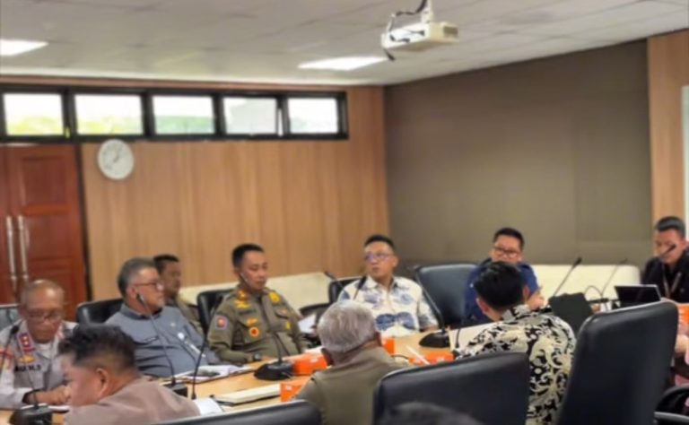 Perumda Pasar Tohaga Bakal Tata PKL di  Kawasan Flyover Pasar Cileungsi