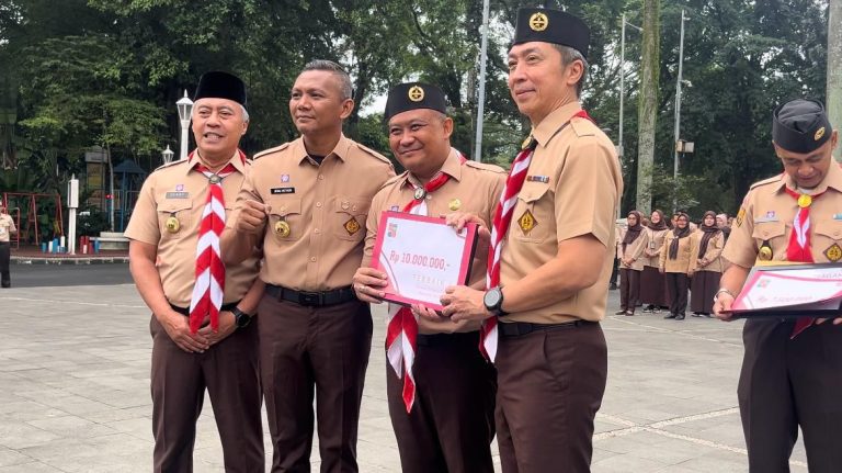 Bogor Barat Raih Penghargaan Kecamatan dengan Sinergitas Kinerja Terbaik se-Kota Bogor 2025. (Istimewa/bogordaily.net).