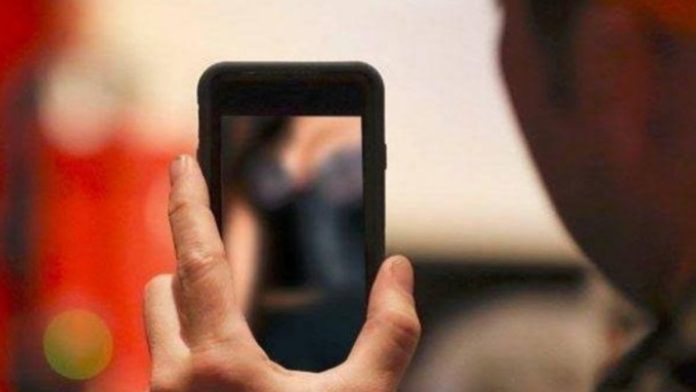 Link Video Viral Kendari 1 Menit 36 Detik, 1 Wanita dan 7 Pria Hebohkan Netizen