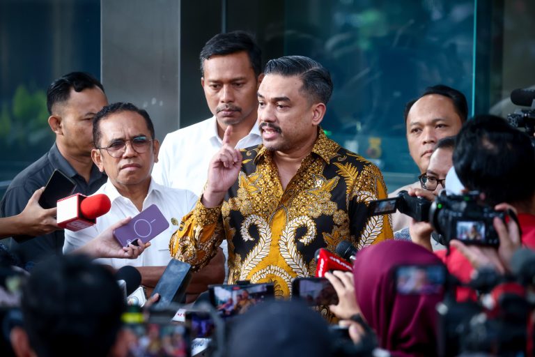 Menteri UMKM ke KPK Klarifikasi Perjalanan Istri ke Luar Negeri Tak Gunakan Fasilitas Negara