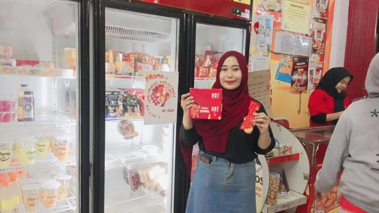 Redbox Frozen Food Hadirkan Promo Buy 1 Get 1 untuk Kimbo Probites Hot Sosis Siap Makan